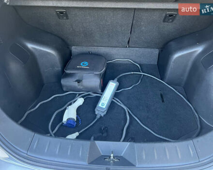 Ниссан Лиф 2014 в Черновцах на Automoto.ua Серый Ниссан Лиф, объемом двигателя 0 л и пробегом 83 тыс. км за 5900 $, фото 19 на Automoto.ua