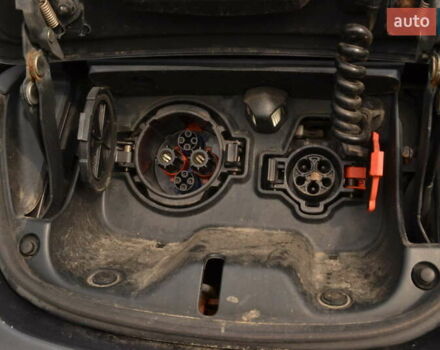 Серый Ниссан Лиф, объемом двигателя 0 л и пробегом 139 тыс. км за 5400 $, фото 34 на Automoto.ua