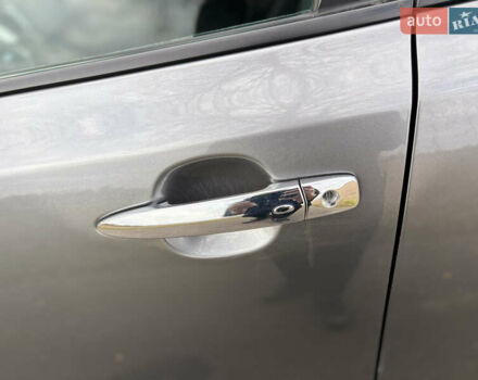 Сірий Ніссан Ліф, об'ємом двигуна 0 л та пробігом 138 тис. км за 5950 $, фото 28 на Automoto.ua