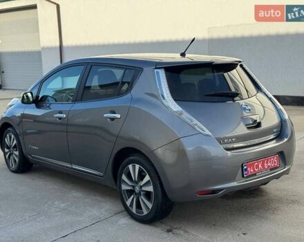 Серый Ниссан Лиф, объемом двигателя 0 л и пробегом 98 тыс. км за 7000 $, фото 9 на Automoto.ua