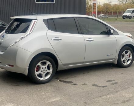 Сірий Ніссан Ліф, об'ємом двигуна 0 л та пробігом 200 тис. км за 6800 $, фото 4 на Automoto.ua