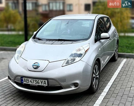 Сірий Ніссан Ліф, об'ємом двигуна 0 л та пробігом 172 тис. км за 7500 $, фото 6 на Automoto.ua