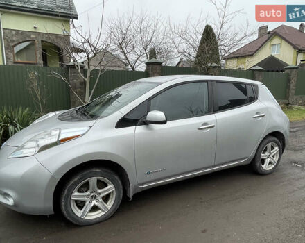 Серый Ниссан Лиф, объемом двигателя 0 л и пробегом 106 тыс. км за 5700 $, фото 6 на Automoto.ua