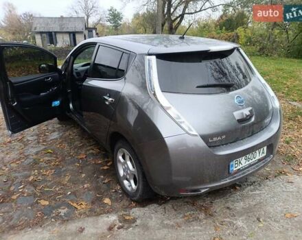 Серый Ниссан Лиф, объемом двигателя 0 л и пробегом 171 тыс. км за 6900 $, фото 12 на Automoto.ua