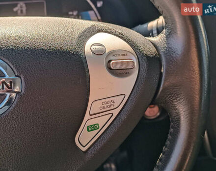 Серый Ниссан Лиф, объемом двигателя 0 л и пробегом 77 тыс. км за 7540 $, фото 24 на Automoto.ua