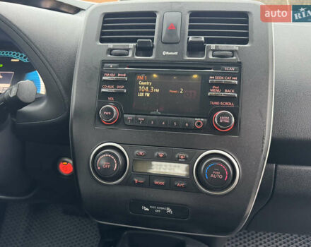 Серый Ниссан Лиф, объемом двигателя 0 л и пробегом 130 тыс. км за 5900 $, фото 12 на Automoto.ua