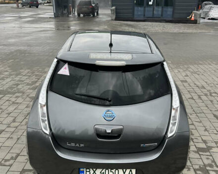 Серый Ниссан Лиф, объемом двигателя 0 л и пробегом 172 тыс. км за 6800 $, фото 15 на Automoto.ua