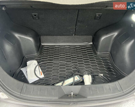 Ниссан Лиф 2014 в Харькове на Automoto.ua Серый Ниссан Лиф, объемом двигателя 0 л и пробегом 112 тыс. км за 6999 $, фото 8 на Automoto.ua