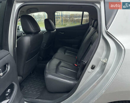 Сірий Ніссан Ліф, об'ємом двигуна 0 л та пробігом 75 тис. км за 7500 $, фото 32 на Automoto.ua