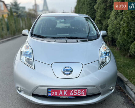 Серый Ниссан Лиф, объемом двигателя 0 л и пробегом 108 тыс. км за 7290 $, фото 6 на Automoto.ua