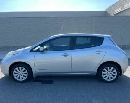 Серый Ниссан Лиф, объемом двигателя 0 л и пробегом 79 тыс. км за 4700 $, фото 2 на Automoto.ua