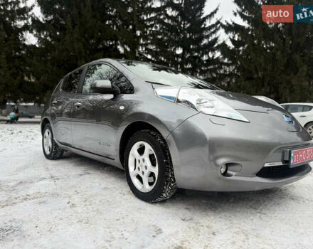 Сірий Ніссан Ліф, об'ємом двигуна 0 л та пробігом 92 тис. км за 7280 $, фото 8 на Automoto.ua