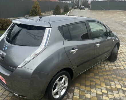 Сірий Ніссан Ліф, об'ємом двигуна 0 л та пробігом 91 тис. км за 7200 $, фото 3 на Automoto.ua