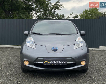 Сірий Ніссан Ліф, об'ємом двигуна 0 л та пробігом 111 тис. км за 7300 $, фото 5 на Automoto.ua