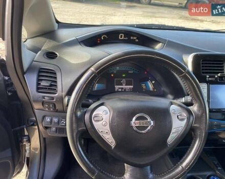 Сірий Ніссан Ліф, об'ємом двигуна 0 л та пробігом 131 тис. км за 7500 $, фото 10 на Automoto.ua