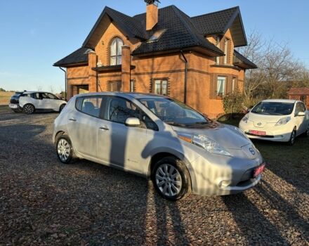 Серый Ниссан Лиф, объемом двигателя 0 л и пробегом 128 тыс. км за 6500 $, фото 2 на Automoto.ua