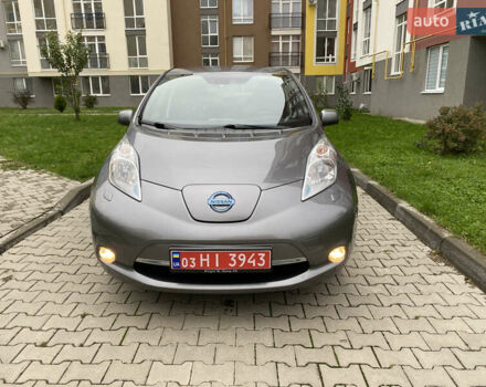 Серый Ниссан Лиф, объемом двигателя 0 л и пробегом 138 тыс. км за 7299 $, фото 2 на Automoto.ua