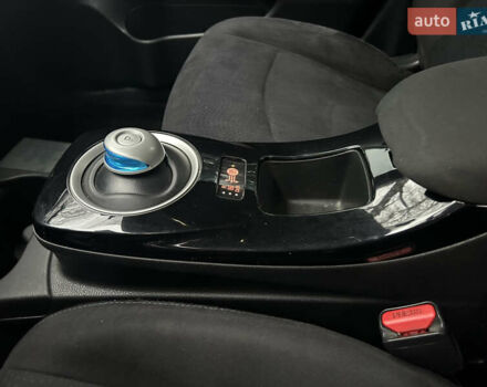Сірий Ніссан Ліф, об'ємом двигуна 0 л та пробігом 111 тис. км за 8100 $, фото 8 на Automoto.ua
