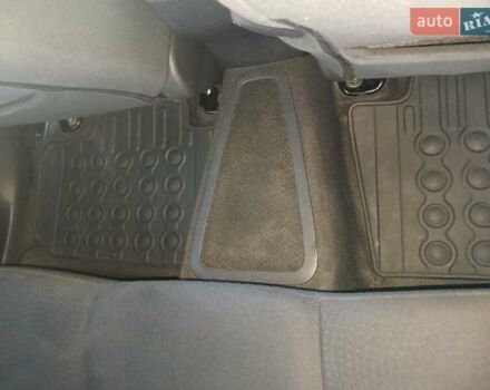 Серый Ниссан Лиф, объемом двигателя 0 л и пробегом 119 тыс. км за 7100 $, фото 16 на Automoto.ua