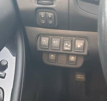 Сірий Ніссан Ліф, об'ємом двигуна 0 л та пробігом 93 тис. км за 8400 $, фото 21 на Automoto.ua