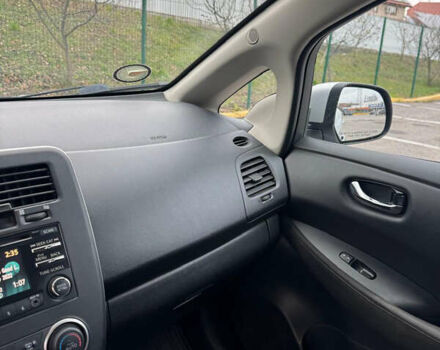 Серый Ниссан Лиф, объемом двигателя 0 л и пробегом 185 тыс. км за 7200 $, фото 13 на Automoto.ua