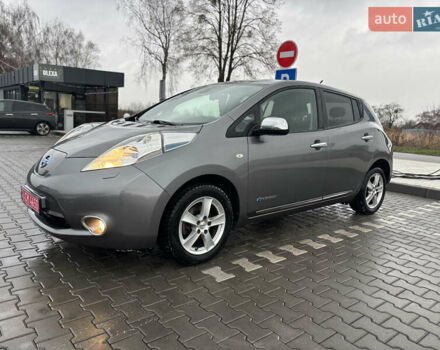 Серый Ниссан Лиф, объемом двигателя 0 л и пробегом 115 тыс. км за 6350 $, фото 2 на Automoto.ua