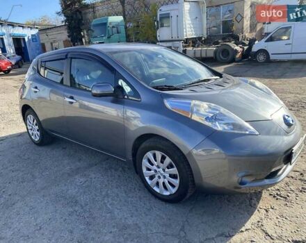 Сірий Ніссан Ліф, об'ємом двигуна 0 л та пробігом 131 тис. км за 7500 $, фото 4 на Automoto.ua