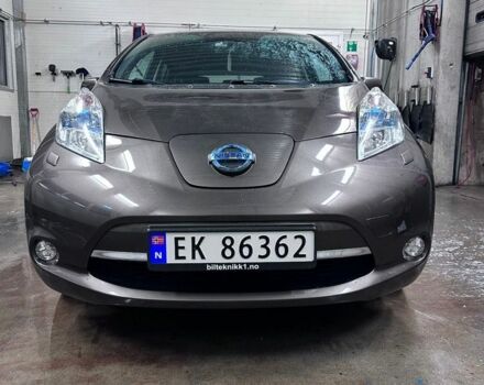 Сірий Ніссан Ліф, об'ємом двигуна 0 л та пробігом 98 тис. км за 7200 $, фото 2 на Automoto.ua