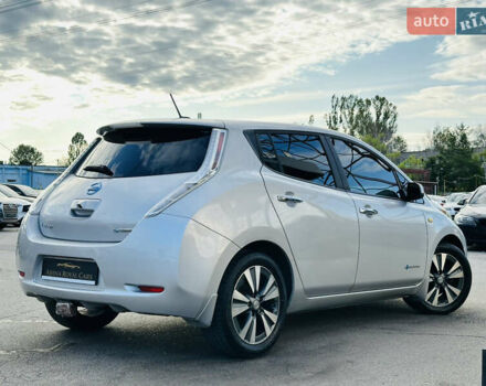 Серый Ниссан Лиф, объемом двигателя 0 л и пробегом 67 тыс. км за 8500 $, фото 1 на Automoto.ua