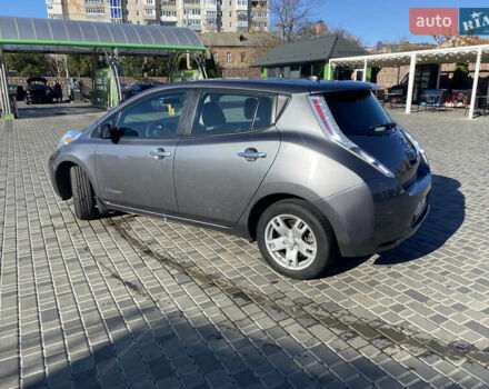 Сірий Ніссан Ліф, об'ємом двигуна 0 л та пробігом 75 тис. км за 7300 $, фото 4 на Automoto.ua