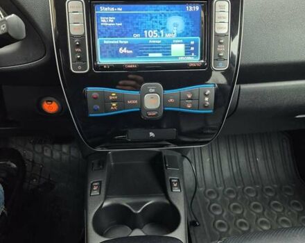 Сірий Ніссан Ліф, об'ємом двигуна 0 л та пробігом 102 тис. км за 7400 $, фото 23 на Automoto.ua