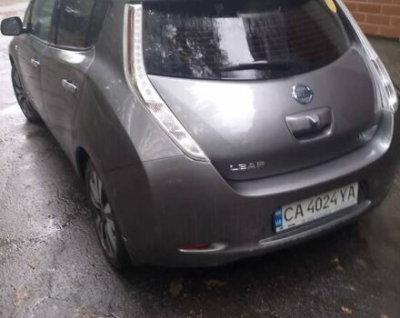 Сірий Ніссан Ліф, об'ємом двигуна 0 л та пробігом 150 тис. км за 7200 $, фото 2 на Automoto.ua