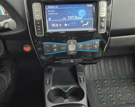 Сірий Ніссан Ліф, об'ємом двигуна 0 л та пробігом 90 тис. км за 7600 $, фото 17 на Automoto.ua