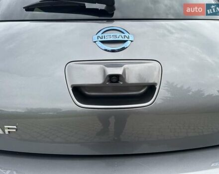 Серый Ниссан Лиф, объемом двигателя 0 л и пробегом 126 тыс. км за 7450 $, фото 6 на Automoto.ua