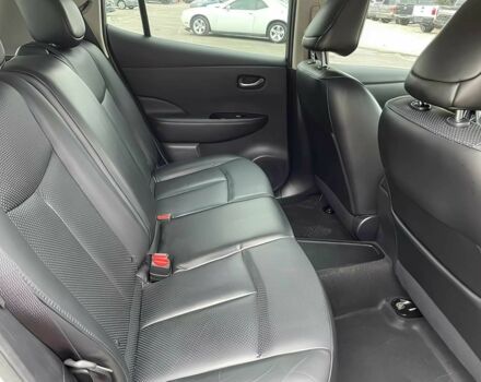 Серый Ниссан Лиф, объемом двигателя 0 л и пробегом 80 тыс. км за 5950 $, фото 12 на Automoto.ua