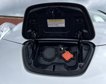 Серый Ниссан Лиф, объемом двигателя 0 л и пробегом 105 тыс. км за 11900 $, фото 7 на Automoto.ua