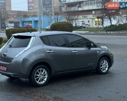 Сірий Ніссан Ліф, об'ємом двигуна 0 л та пробігом 94 тис. км за 8200 $, фото 5 на Automoto.ua