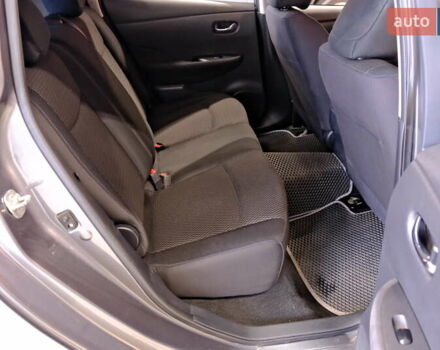 Сірий Ніссан Ліф, об'ємом двигуна 0 л та пробігом 162 тис. км за 7300 $, фото 37 на Automoto.ua