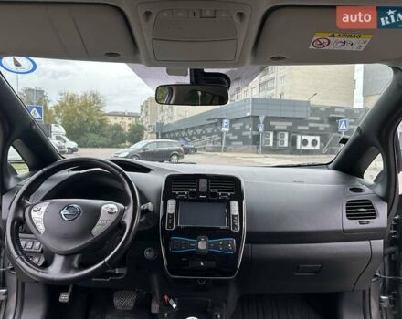 Серый Ниссан Лиф, объемом двигателя 0 л и пробегом 126 тыс. км за 7450 $, фото 16 на Automoto.ua
