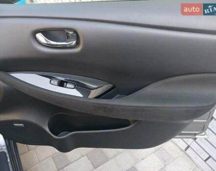 Серый Ниссан Лиф, объемом двигателя 0 л и пробегом 119 тыс. км за 7100 $, фото 28 на Automoto.ua