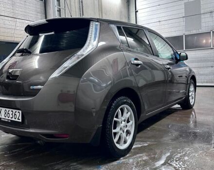Сірий Ніссан Ліф, об'ємом двигуна 0 л та пробігом 98 тис. км за 7200 $, фото 3 на Automoto.ua