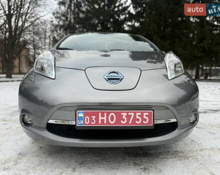 Сірий Ніссан Ліф, об'ємом двигуна 0 л та пробігом 92 тис. км за 7280 $, фото 10 на Automoto.ua