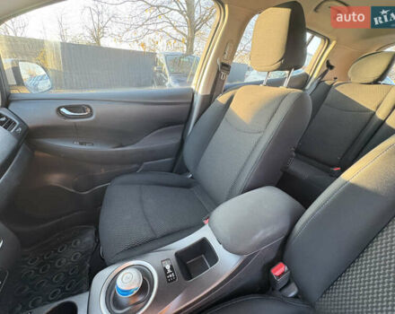 Серый Ниссан Лиф, объемом двигателя 0 л и пробегом 128 тыс. км за 6500 $, фото 20 на Automoto.ua