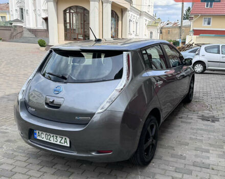 Серый Ниссан Лиф, объемом двигателя 0 л и пробегом 117 тыс. км за 6500 $, фото 3 на Automoto.ua