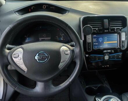 Серый Ниссан Лиф, объемом двигателя 0 л и пробегом 78 тыс. км за 2500 $, фото 8 на Automoto.ua