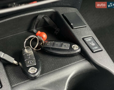 Сірий Ніссан Ліф, об'ємом двигуна 0 л та пробігом 111 тис. км за 7300 $, фото 28 на Automoto.ua