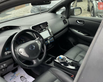 Сірий Ніссан Ліф, об'ємом двигуна 0 л та пробігом 111 тис. км за 7300 $, фото 29 на Automoto.ua