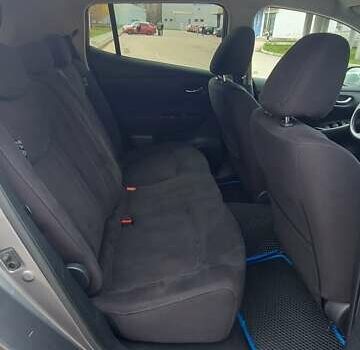 Серый Ниссан Лиф, объемом двигателя 0 л и пробегом 127 тыс. км за 8000 $, фото 22 на Automoto.ua