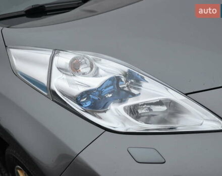 Серый Ниссан Лиф, объемом двигателя 0 л и пробегом 127 тыс. км за 6999 $, фото 40 на Automoto.ua