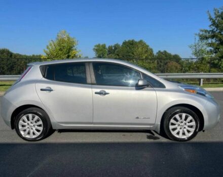 Серый Ниссан Лиф, объемом двигателя 0 л и пробегом 79 тыс. км за 4700 $, фото 5 на Automoto.ua